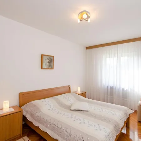 Apartman Bungavilia